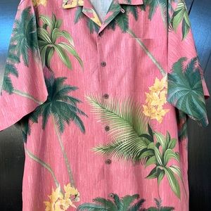 Tommy Bahama Camp Shirt XL